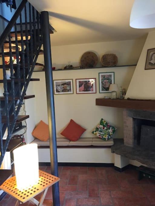 Quiet And Cozy Home With Wi-Fi Casa Prearino ヴェルナッツァ エクステリア 写真