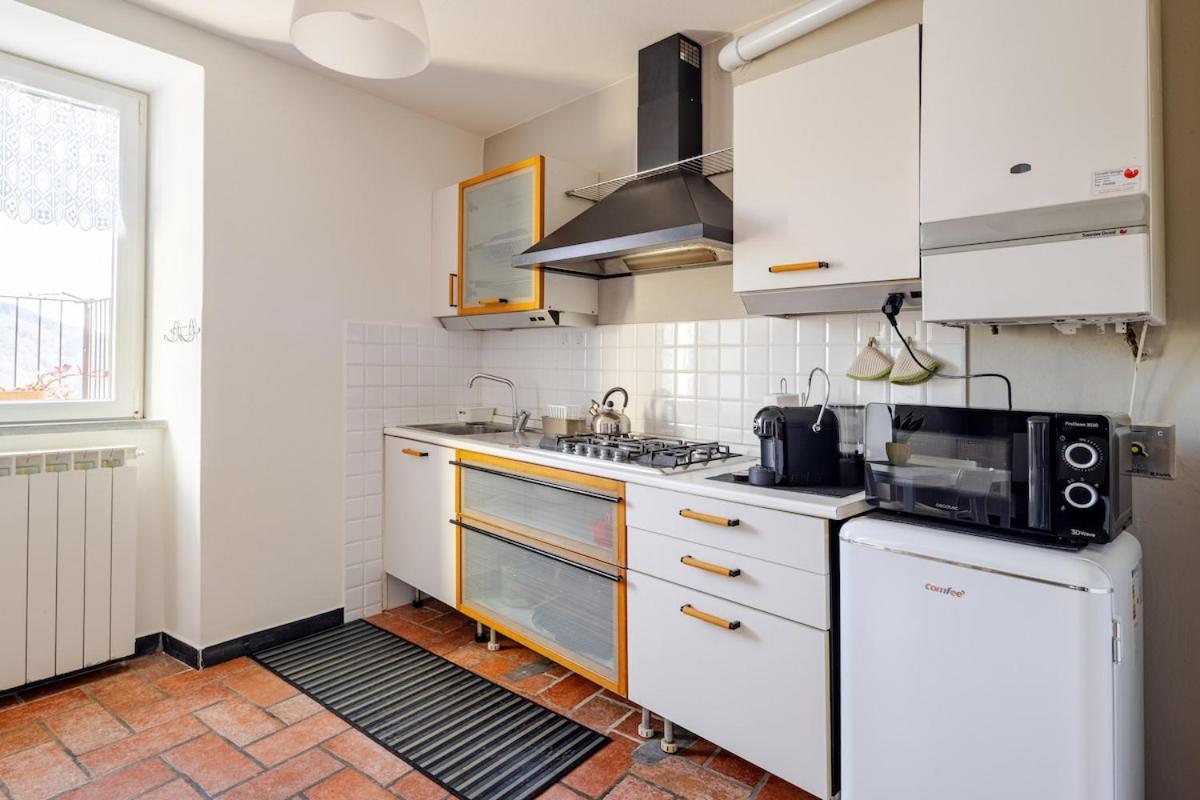 Quiet And Cozy Home With Wi-Fi Casa Prearino ヴェルナッツァ エクステリア 写真